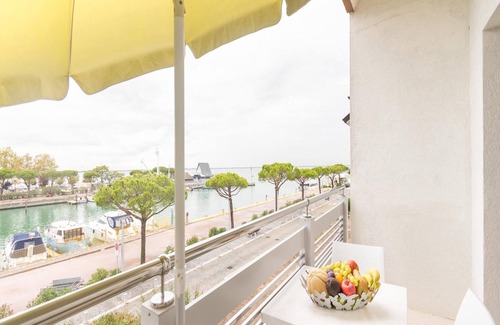 Lignano Sabbiadoro Apartment | Enjoy a cozy stay in our flat with terrace