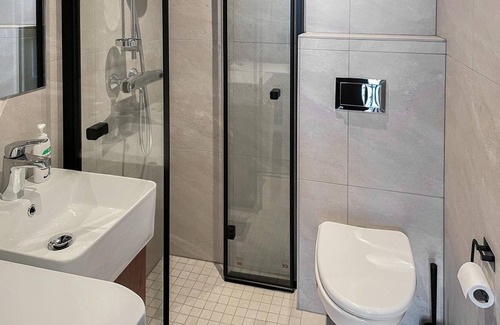 yer Apartment | Enjoy a fantastic view of the countryside in this modern vacation apartment.