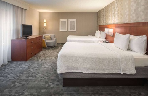 Bridle Trails Resort | Enjoy a Hassle-Free Stay! Short Drive to Bruce Lee Grave Site, Pet-Friendly!