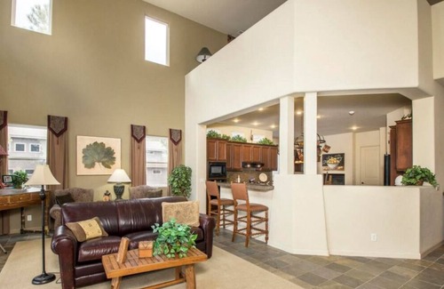 Flagstaff House | Enjoy a large, premium property with amazing views in Flagstaff!