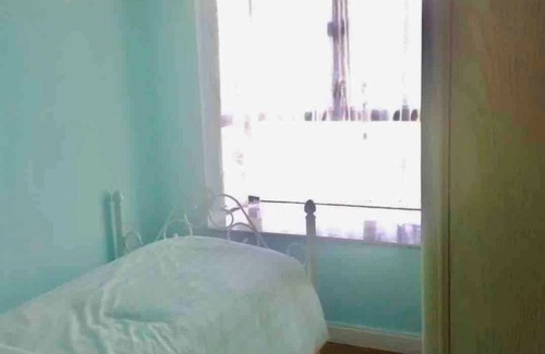 Islands District Apartment | Enjoy a peaceful, resort-style retreat in scenic Discovery Bay!