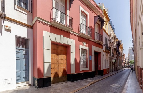 San Bartolome Apartment | Enjoy a truly privileged stay in a 17th century stately palace house.