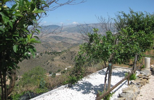 Almogia Apartment | Enjoy a vacation in the mountains above Malaga