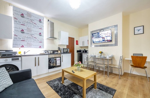Chapeltown Apartment | Enjoy a Wonderful and Relaxed Stay in out Beautiful Home