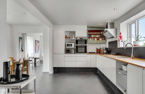 Naesby House | Enjoy a wonderful vacation in this quietly located vacation home.