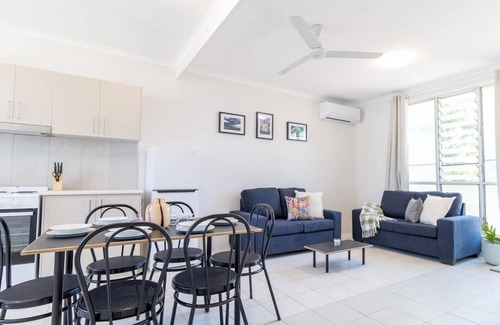 Rapid Creek Apartment | Enjoy affordable accomodation a short walk away from the stunning Nightcliff foreshore