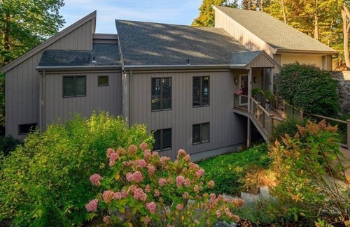 New Fairfield House | Enjoy Candlewood Lake in Gorgeous, Open Family Home