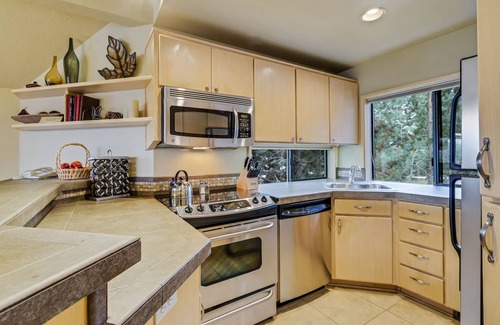 Century West Condo | Enjoy Deschutes River Views from Beautiful 3-Bedroom Mt. Bachelor Village Condo!