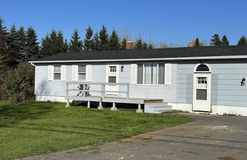 Presque Isle House | Enjoy easy access to everything from this ideally located home.