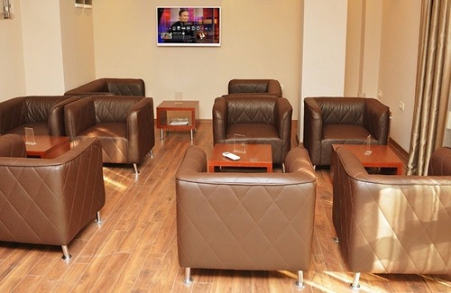 Centar House | Enjoy Free Breakfast and Fitness Center Steps from Skopje's Cultural District