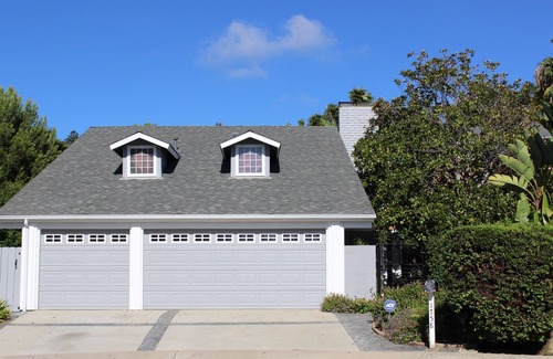 Olde Carlsbad House | Enjoy fresh eggs! Family Retreat-Beach Oasis: 6 bedrooms, large Yard/garden,
