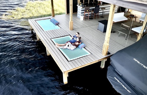 Clermont House | Enjoy lake life at The Dome for remote work, triathlons, or Disney! Relax& Enjoy