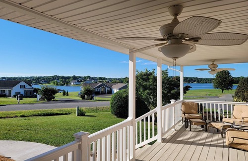 Twin Oaks House | Enjoy lake views in this cozy home w/dock, 2 firepits, indoor & outdoor fun!