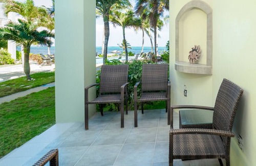 San Pedro Condo | Enjoy ocean and beach views from this 2 bedroom condo - Gold Standard Approved