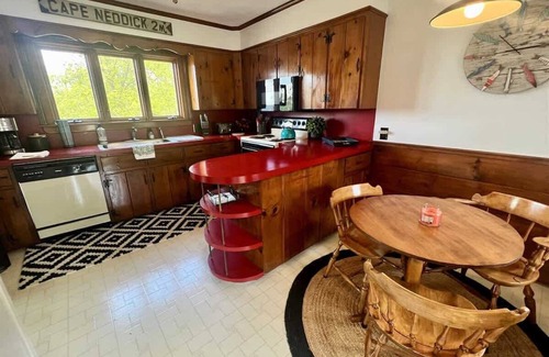 Cape Neddick House | Enjoy Ocean Views & a Private Beach!
