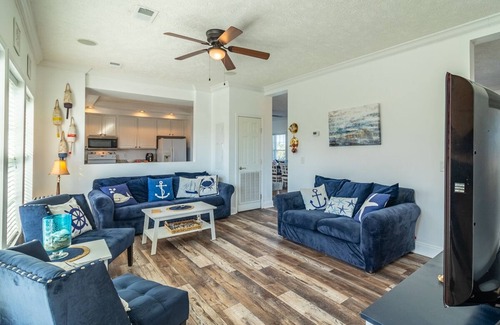 Corolla House | Enjoy ocean views from the crow's nest at Shaka Shack!