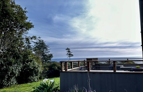 Sea Ranch House | Enjoy Springtime in Sea Ranch on the Sonoma Coast at our home with an ocean view