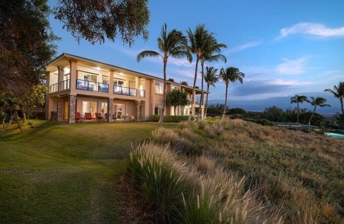 Kamuela Condo | Enjoy Sunset and Ocean Views from this Kumulani 2 Bedroom!