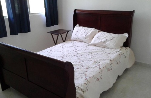 Sardinera Apartment | Enjoy the beaches, mountains, rivers of Isla del Encanto at a reasonable price