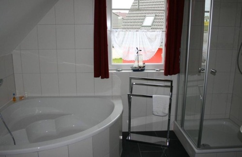 Wohlenberg Apartment | Enjoy the beautiful nature all year round while swimming, fishing, hiking .