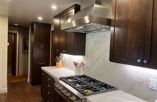 Tahoe Sierra Estates House | ENJOY THE BEST OF TAHOE - IDEAL LOCATION!