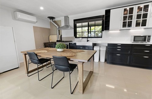 Lucknow House | Enjoy the best of urban living without sacrificing tranquility