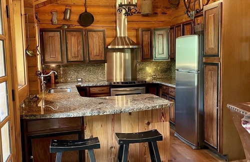 Moose Wilson Road Cabin | Enjoy the 'Old West' in Our Wonderful Log Home