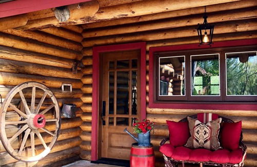Moose Wilson Road Cabin | Enjoy the 'Old West' in Our Wonderful Log Home