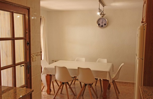 Calonge Villa | Enjoy the peace and comfort of home in a beautiful region