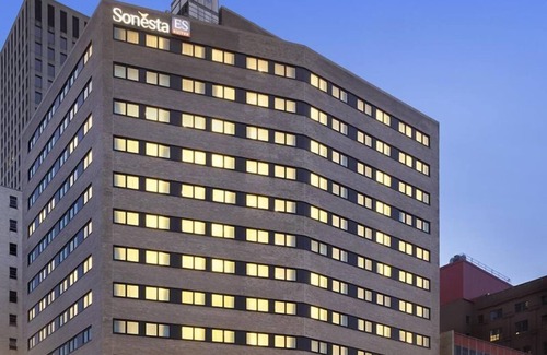Central Business District Apartment | Enjoy the Perks! Free Breakfast, Kitchen, Onsite Parking, Pets Allowed!