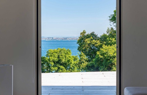 Awaji House | Enjoy the picturesque view of Awaji from a rental /Awaji Hyōgo