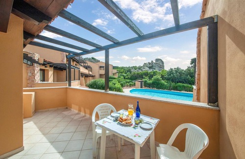 Costa Paradiso Apartment | Enjoy the Sardinian holiday feeling in this holiday apartment with pool in Costa Paradiso.