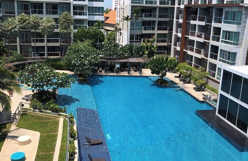 Khao Takiab Apartment | Enjoy ‘The Seacraze' Resort condominium at Hua Hin, Khao Takiab