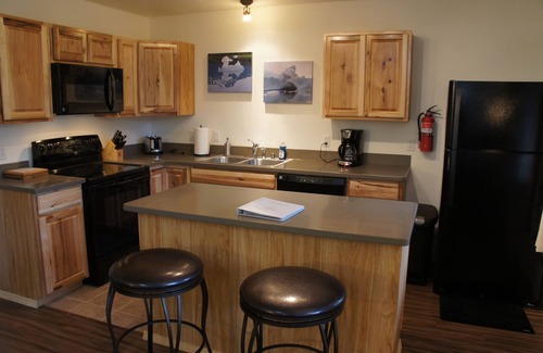 Seward Cabin | Enjoy this Newly Constructed Luxury Suite surrounded by Alaska's Natural Beauty