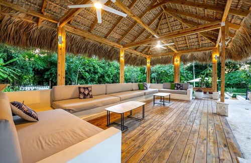 Los Lagos Villa | Enjoy this spectacular Villa, located in Casa de Campo, La Romana.