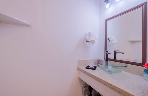 San Pedro Hotel | Enjoy this Two Bedroom Suite for a relaxing and spacious vacation!