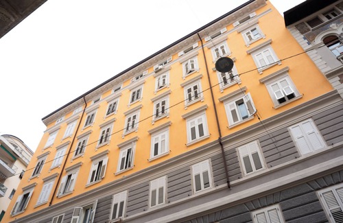 Barriera Vecchia-San Giacomo Apartment | ENJOY Trieste in the city center