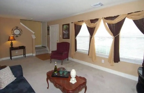 Crosby House | Enjoy Vacation in a Quiet Area w/Huge Backyard!