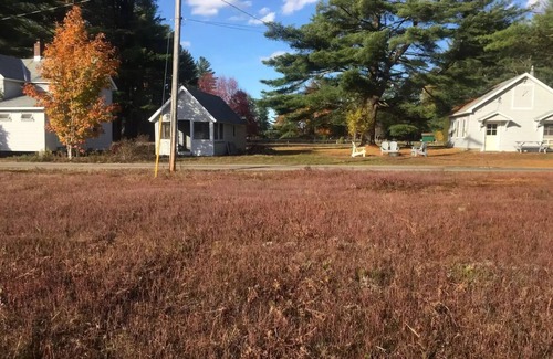 Arietta Cabin | Enjoy with the whole family at Camp Emerson with 2 cozy cabins!