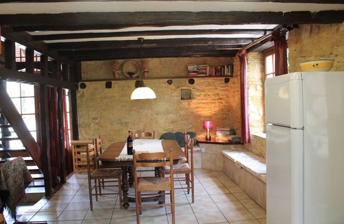 Montgesty Cottage | Enjoy your holiday in a charming gîte with a large pool in South-West France