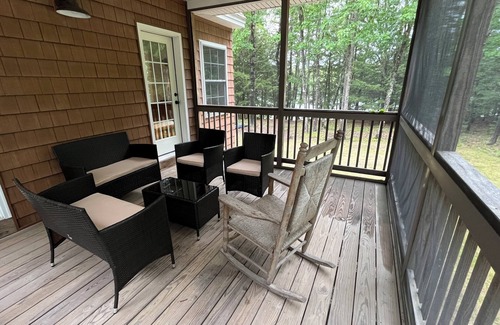 Lake Arrowhead House | Enjoy Your Own Private Cove on Beautiful Lake Arrowhead