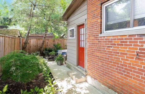 Columbus Apartment | Enjoy your stay in this cozy, newly renovated condo in the heart of German Village