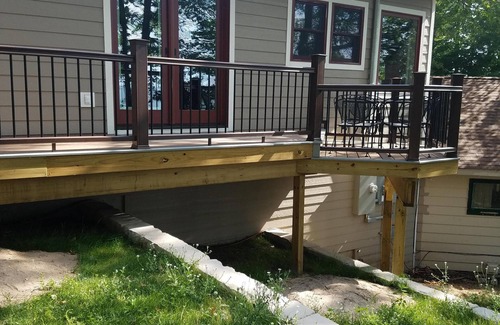 Manistee House | Enjoy your SUMMERTIME. Discounts for longer stays.