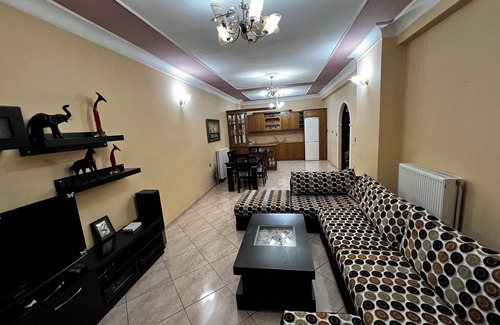 Gjirokaster Apartment | Enjoyable 3-bedroom apartment 120m square in charming Gjirokastër in the Center