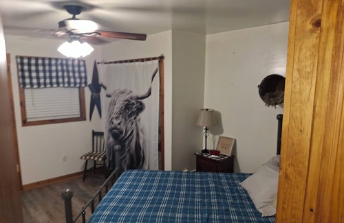 Danville House | Enjoyable barn with AC in charming Danville
