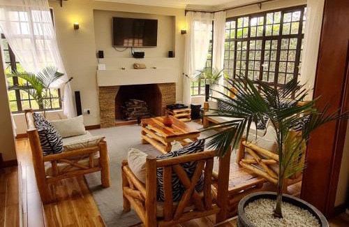 Kitengela Villa | Enkarsis Resort Villa