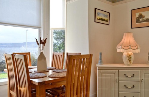 Kilmun House | Enmore Beach House