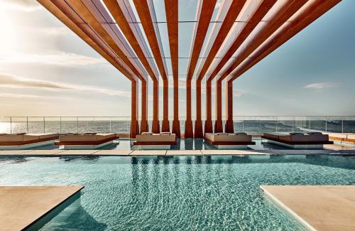 Sissi Hotel | Enorme Santanna Island