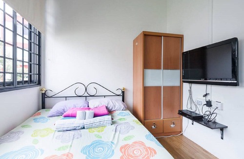 Jalan Besar Apartment | Ensuite M1 within Heritage apartment