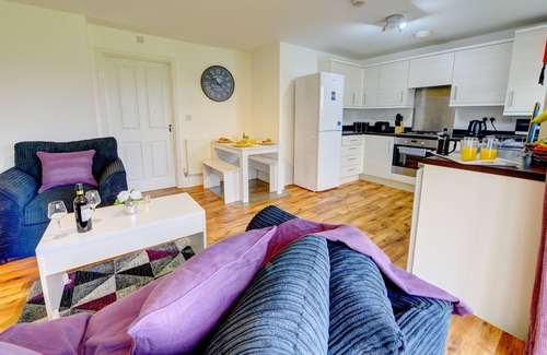 Coventry House | Ensuite/Parking/WiFi/Netflix